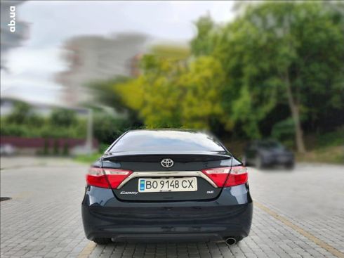 Toyota Camry 2015 синий - фото 4