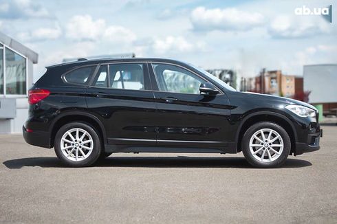 BMW X1 2017 - фото 8