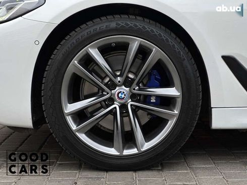 BMW 5 серия 2020 - фото 13