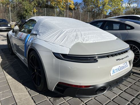 Porsche 911 Targa 4 GTS 2023 - фото 32