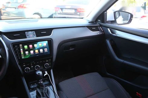 Skoda Octavia 2019 - фото 15