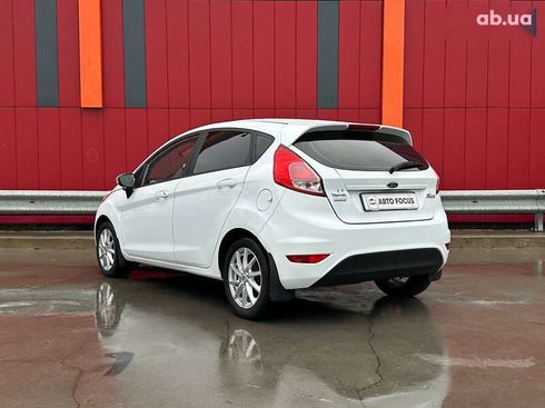 Ford Fiesta 2015 - фото 6