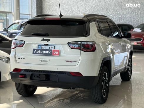 Jeep Compass 2019 белый - фото 7
