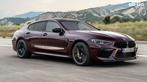 BMW M8 Gran Coupe 2023 - фото 3