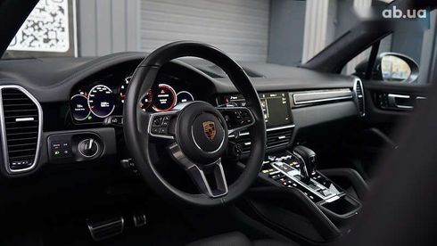 Porsche Cayenne 2022 - фото 23