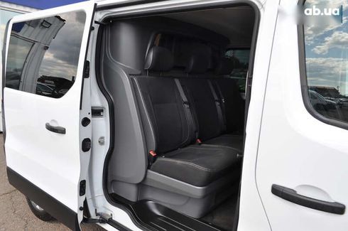 Renault Trafic 2018 - фото 16