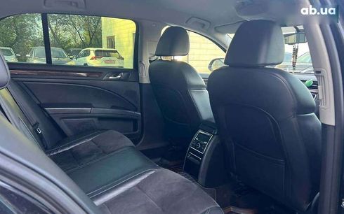 Skoda Superb 2013 - фото 28