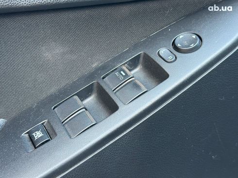 Mazda 3 2012 черный - фото 21