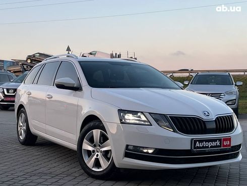 Skoda octavia a7 2018 белый - фото 12
