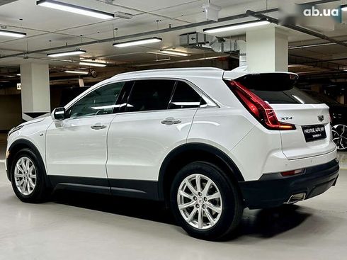 Cadillac XT4 2022 - фото 14