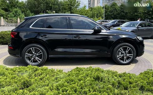 Audi Q5 2020 - фото 8