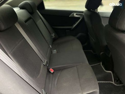 Kia Cerato 2011 - фото 23