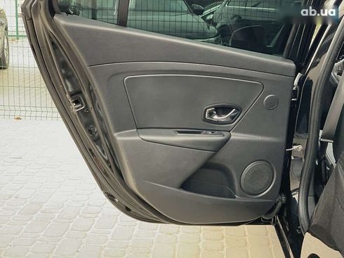 Renault Megane 2015 - фото 29