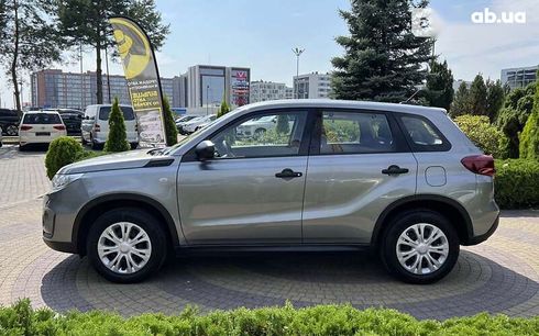 Suzuki Vitara 2020 - фото 4