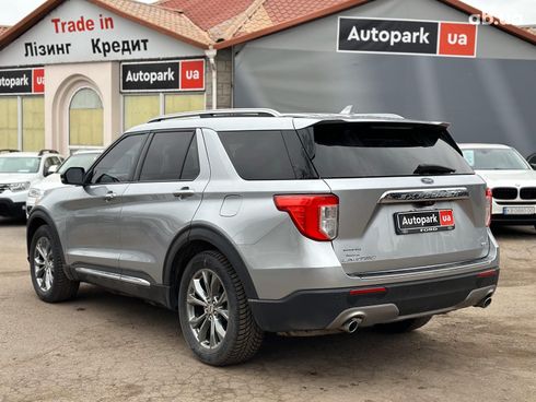 Ford Explorer 2020 серый - фото 7