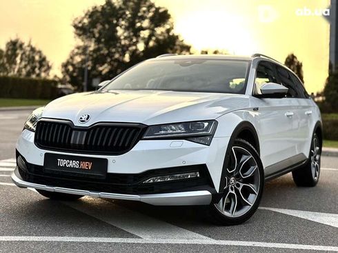 Skoda Superb 2020 - фото 20