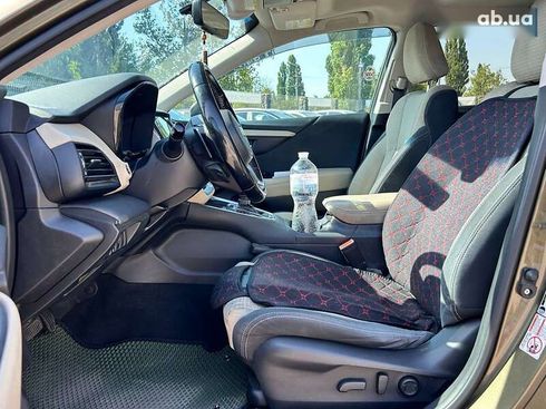 Subaru Outback 2019 - фото 14