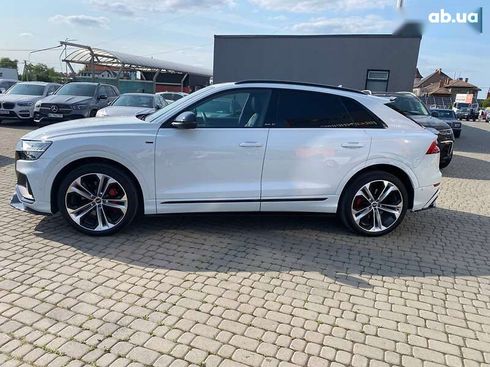 Audi Q8 2021 - фото 5