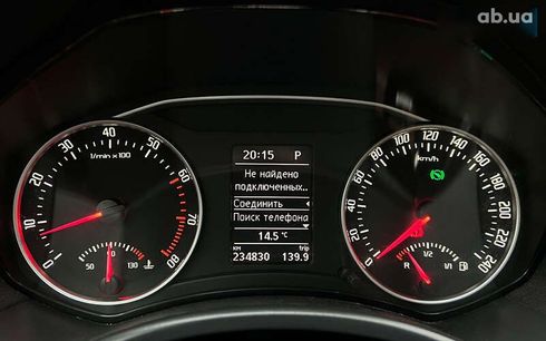 Skoda Octavia 2011 - фото 17