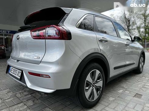 Kia Niro 2018 - фото 8