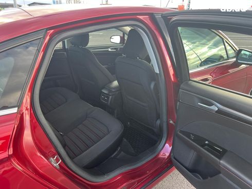 Ford Fusion 2015 красный - фото 20