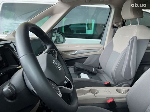 Volkswagen Multivan 2022 - фото 7