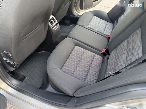 Skoda Octavia 2012 - фото 25