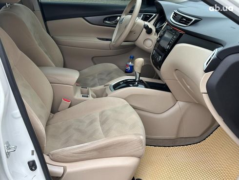 Nissan Rogue 2014 белый - фото 25