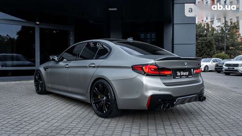 BMW M5 2018 - фото 29