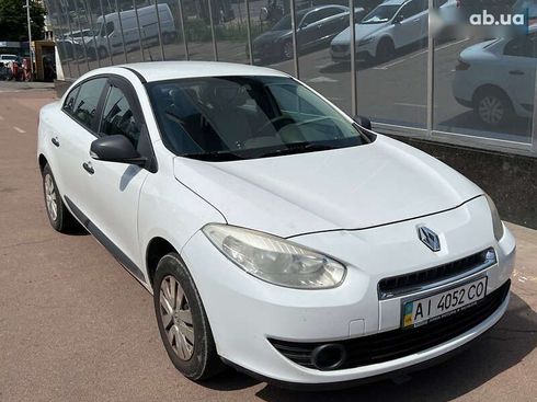 Renault Fluence 2012 - фото 23