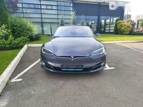 Tesla Model S 2018 - фото 6