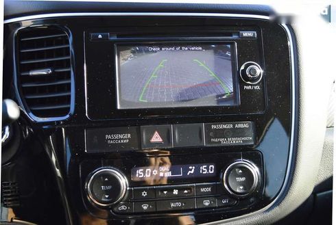 Mitsubishi Outlander 2013 - фото 27