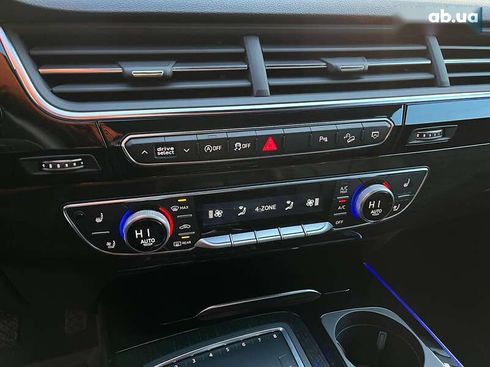 Audi Q7 2018 - фото 22