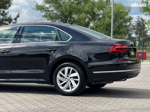 Volkswagen Passat 2018 - фото 12
