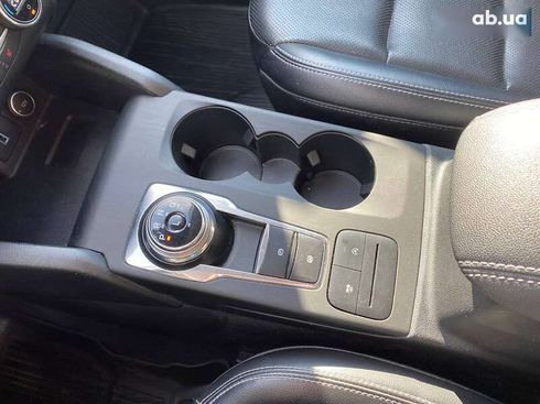 Ford Escape 2020 - фото 16