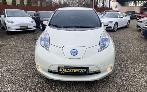 Nissan Leaf 2011 - фото 2