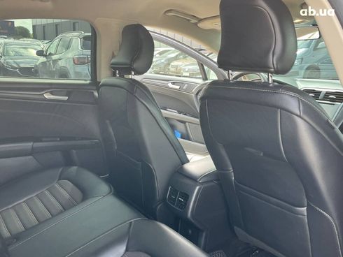 Ford Fusion 2017 серый - фото 10