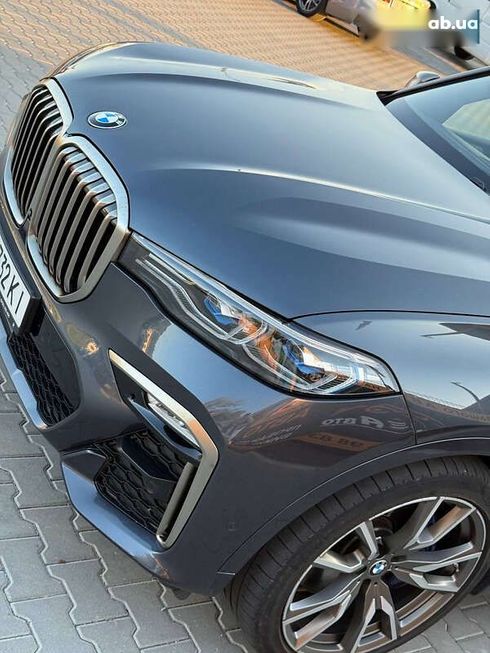 BMW X7 2022 - фото 11