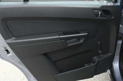 Opel Zafira 2008 - фото 21