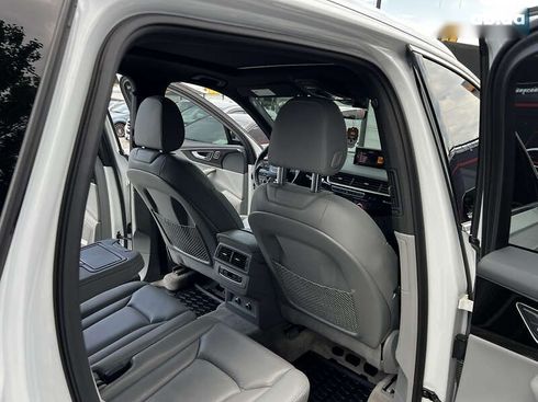 Audi Q7 2018 - фото 19