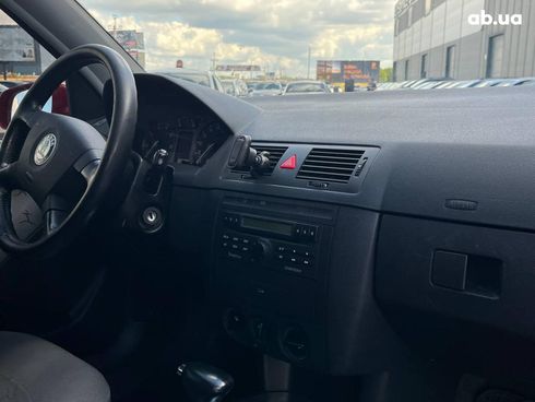 Skoda Fabia 2003 красный - фото 13