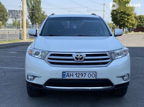 Toyota Highlander 2013 - фото 8