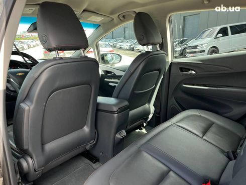 Chevrolet Bolt 2020 серый - фото 30