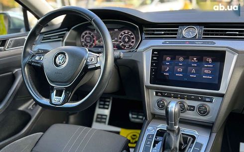 Volkswagen passat alltrack 2019 - фото 20