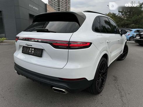 Porsche Cayenne 2020 - фото 20