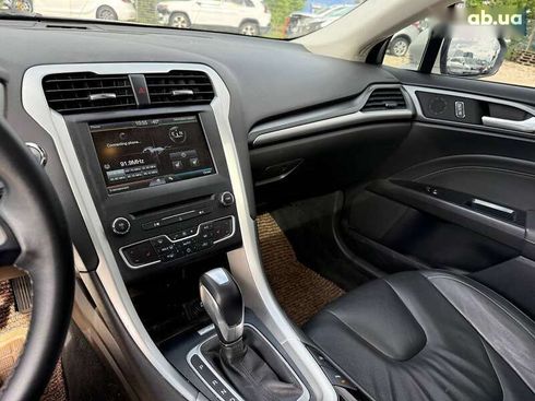 Ford Mondeo 2015 - фото 15