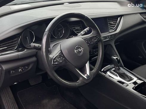 Opel Insignia 2020 - фото 17