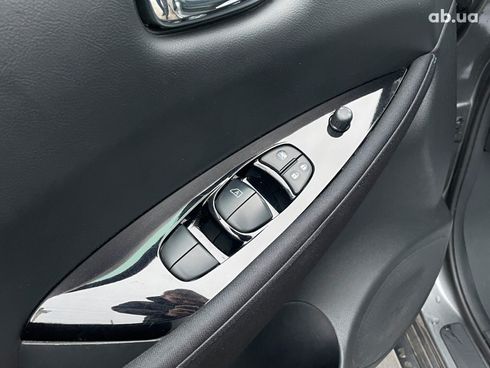 Nissan Leaf 2020 серый - фото 25