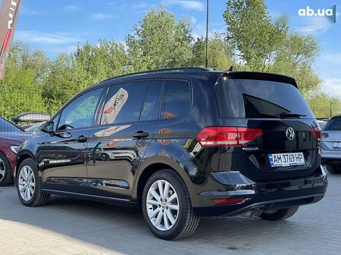 Volkswagen Touran 2020 - фото 20
