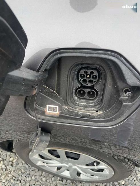 Opel Corsa-e 2020 - фото 11